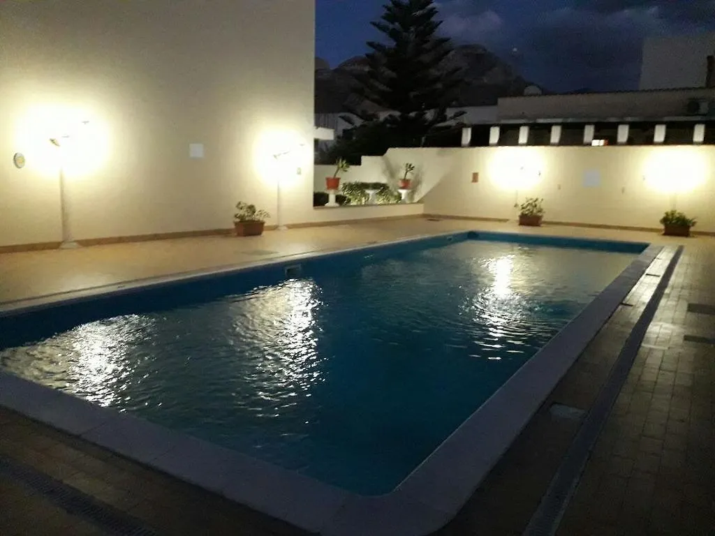 Le Palme Tropicali Daire San Vito Lo Capo 0*,